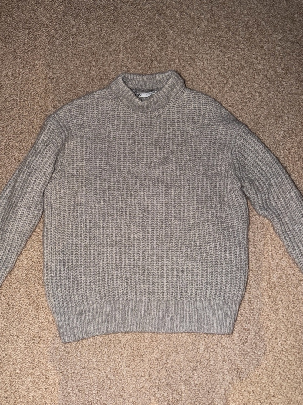 ZARA Women's Crew Neck Gray Heather Sweater